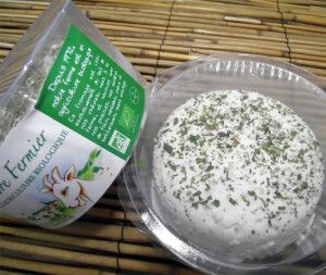 PALET DE CHÈVRE FRAIS AIL ET FINES HERBES BIO •150g